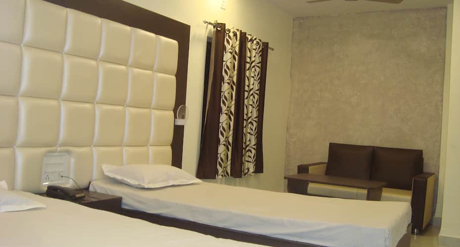 Hotel Grand, Jamshedpur 2